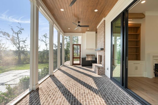 4368 Lady Banks Lane, Ravenel, SC 29470
