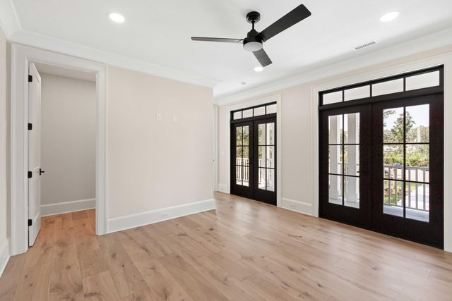 4368 Lady Banks Lane, Ravenel, SC 29470
