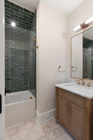 4368 Lady Banks Lane, Ravenel, SC 29470