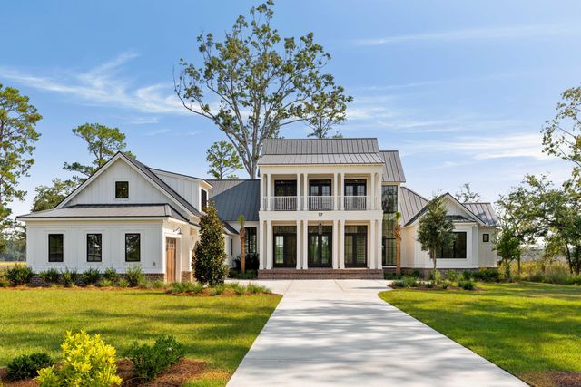 4368 Lady Banks Lane, Ravenel, SC 29470