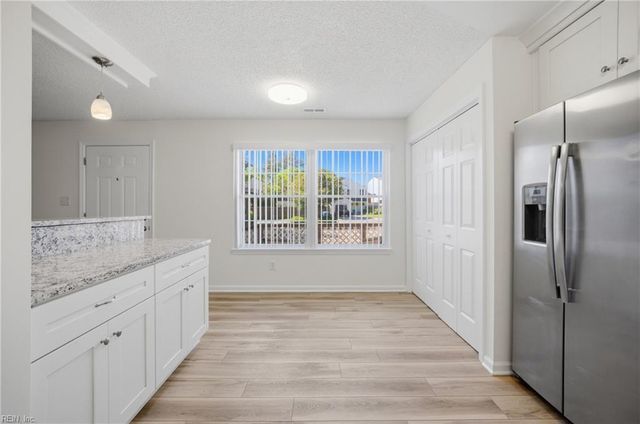 906 Donald WAY, Virginia Beach, VA 23451