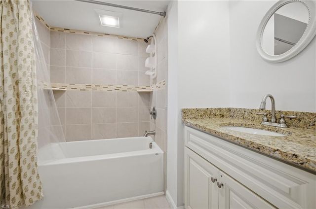 906 Donald WAY, Virginia Beach, VA 23451