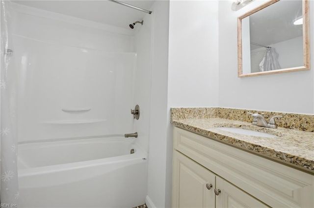 906 Donald WAY, Virginia Beach, VA 23451