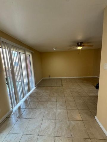 16111 Aspenglenn Drive 611, Houston, TX 77084