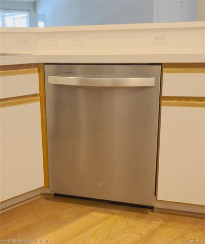 1341 Millbrook Trail, Pittsfield Charter Township, MI 48108