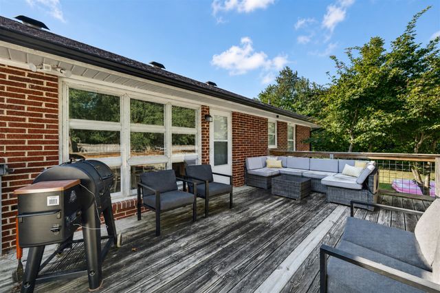 1007 2nd Ave, Fayetteville, TN 37334