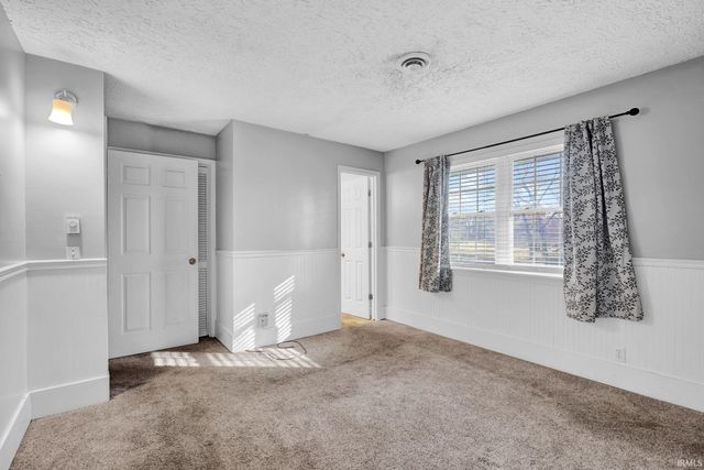 46 Woodlawn Drive, Mitchell, IN 47446