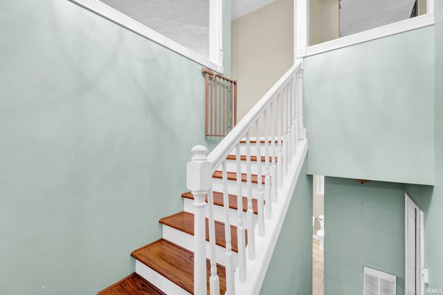 46 Woodlawn Drive, Mitchell, IN 47446