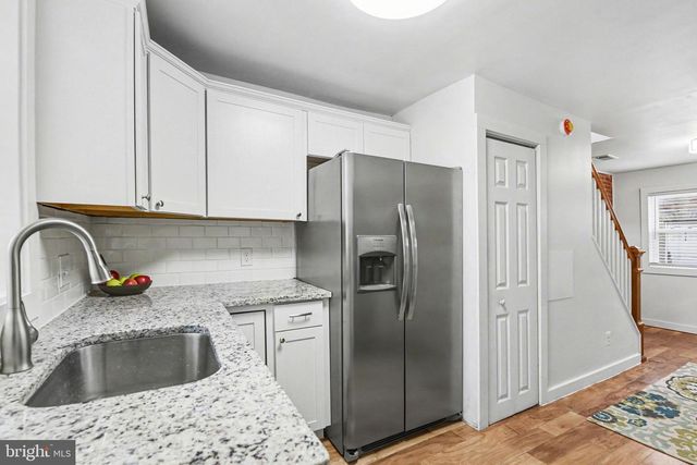 207 S DURHAM ST, Baltimore, MD 21231