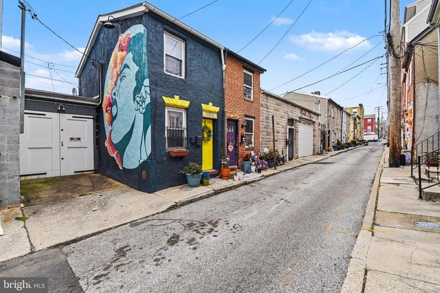 207 S DURHAM ST, Baltimore, MD 21231