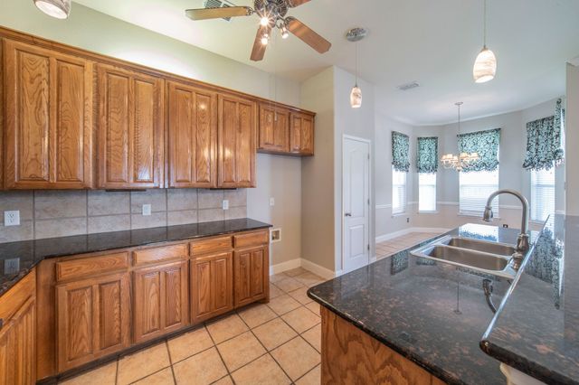 8249 Fall Crest Drive, Fort Worth, TX 76053