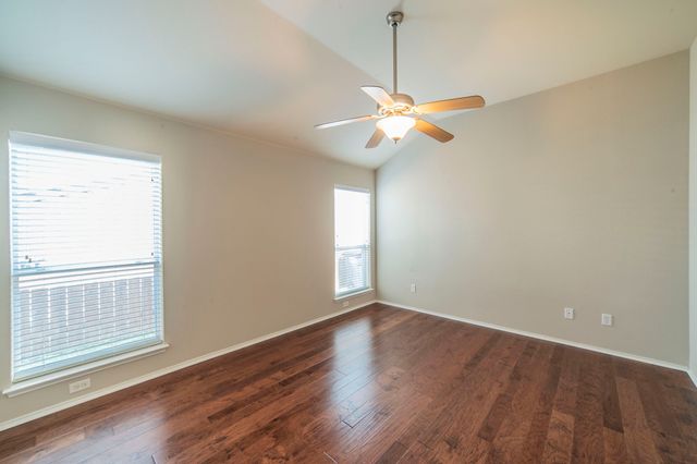 8249 Fall Crest Drive, Fort Worth, TX 76053