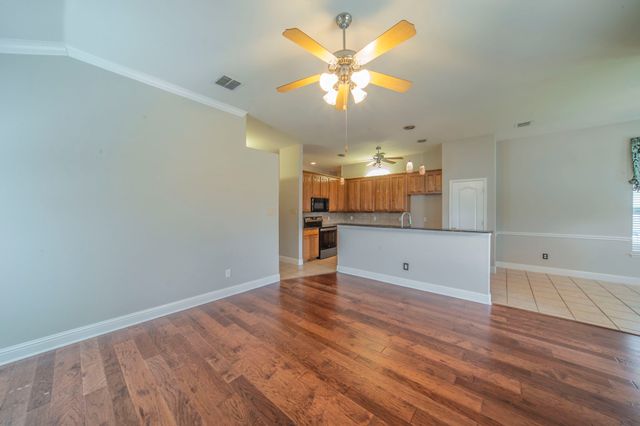 8249 Fall Crest Drive, Fort Worth, TX 76053