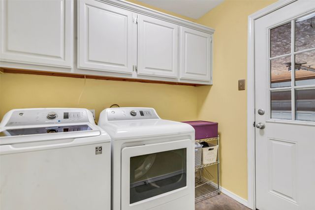 731 Deleon Street, Denison, TX 75020