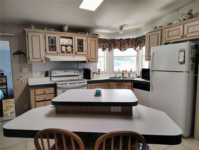 6822 HIKINA DRIVE, North Port, FL 34287