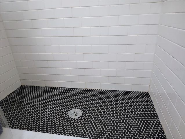 6822 HIKINA DRIVE, North Port, FL 34287