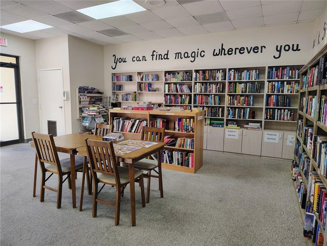 6822 HIKINA DRIVE, North Port, FL 34287