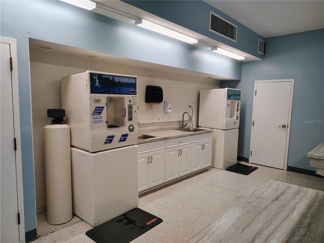 6822 HIKINA DRIVE, North Port, FL 34287