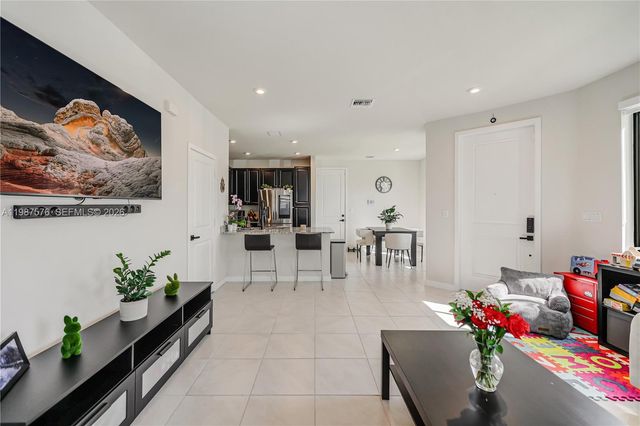 10902 SW 232nd Ter, Homestead, FL 33032