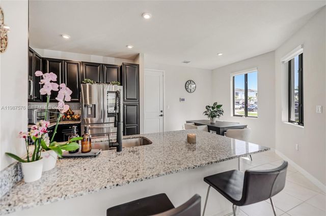 10902 SW 232nd Ter, Homestead, FL 33032