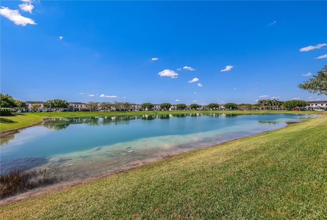 10902 SW 232nd Ter, Homestead, FL 33032