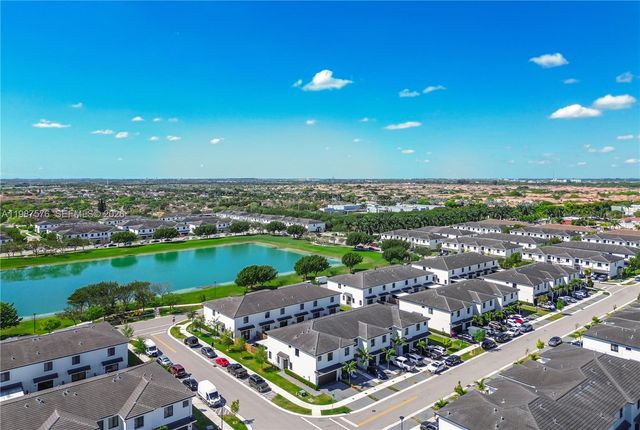 10902 SW 232nd Ter, Homestead, FL 33032