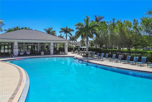 10902 SW 232nd Ter, Homestead, FL 33032