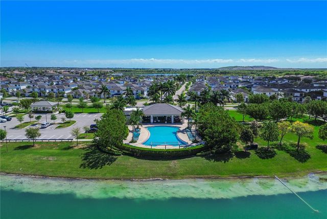 10902 SW 232nd Ter, Homestead, FL 33032