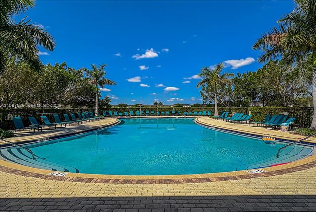 10902 SW 232nd Ter, Homestead, FL 33032