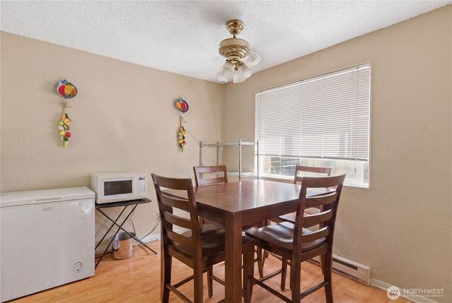 14506 NE 6th Place, Bellevue, WA 98007