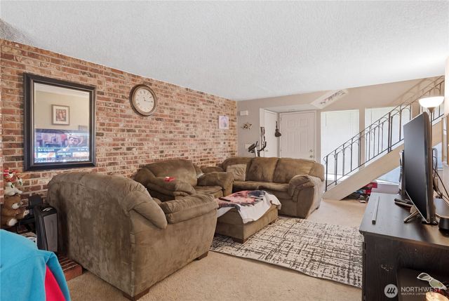 14506 NE 6th Place, Bellevue, WA 98007