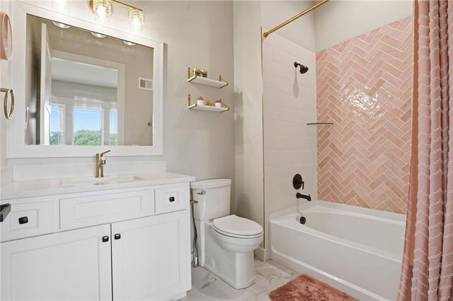 11730 Hollingsworth Road, Kansas City, KS 66109