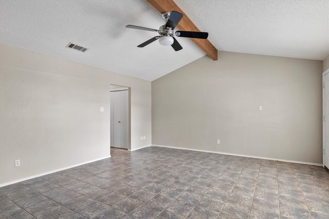 1109 Glenbrook Street, Benbrook, TX 76126