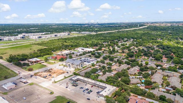 1109 Glenbrook Street, Benbrook, TX 76126