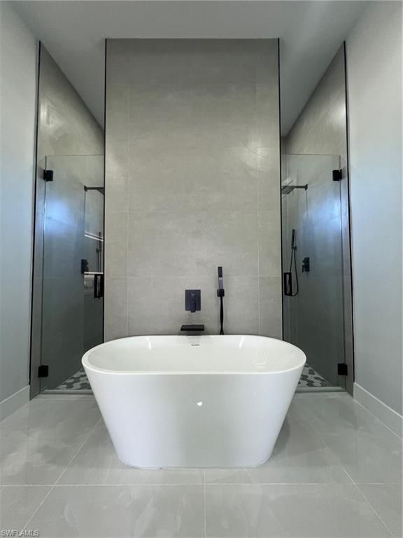 Image 14 of property listing at 3516 NW 9th TER, Cape Coral, FL 33993