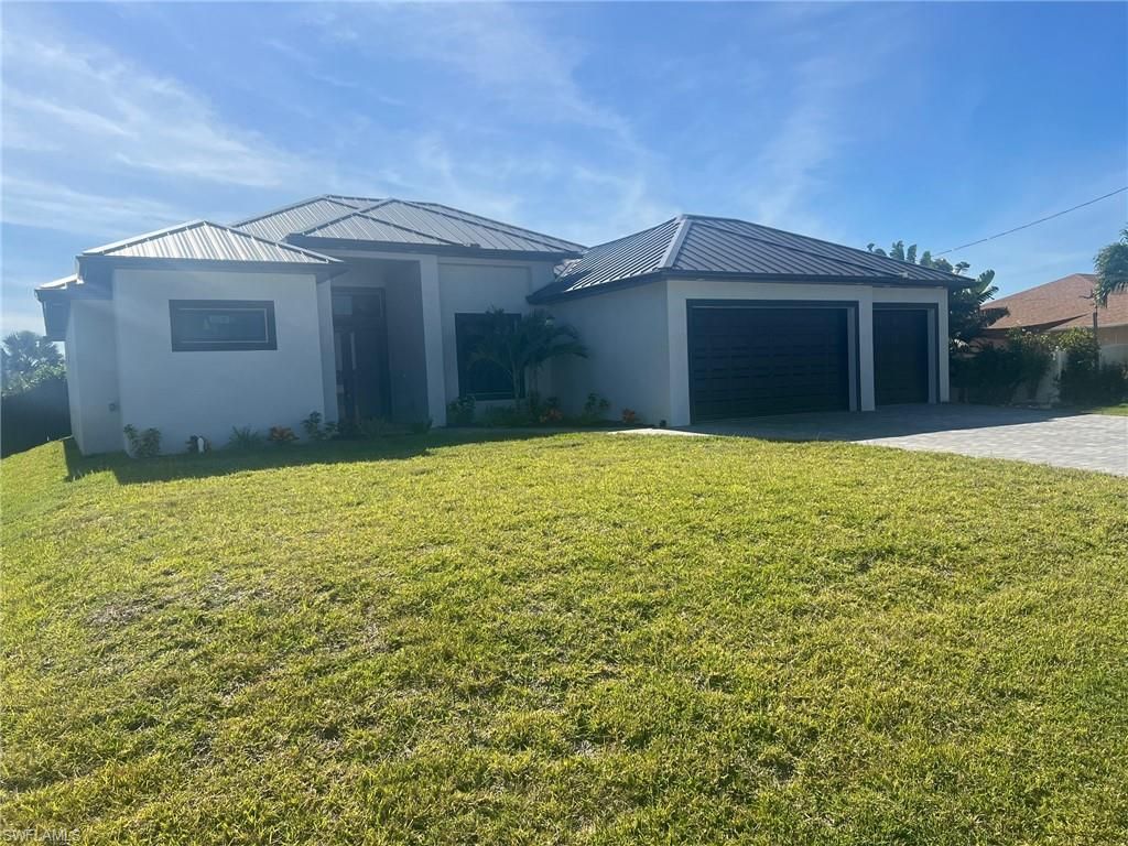 Image 3 of property listing at 3516 NW 9th TER, Cape Coral, FL 33993