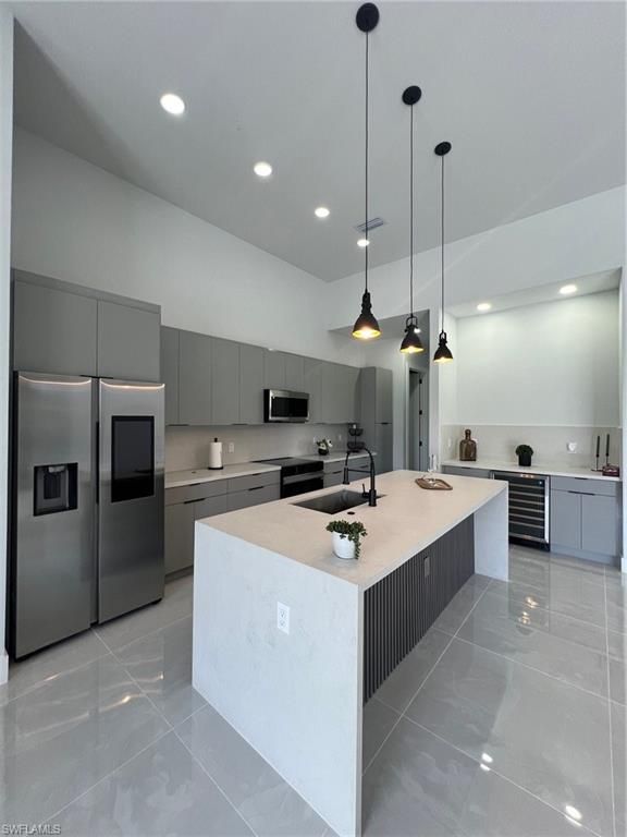 Image 7 of property listing at 3516 NW 9th TER, Cape Coral, FL 33993