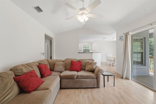 393 S DEXTER AVENUE, Deland, FL 32720