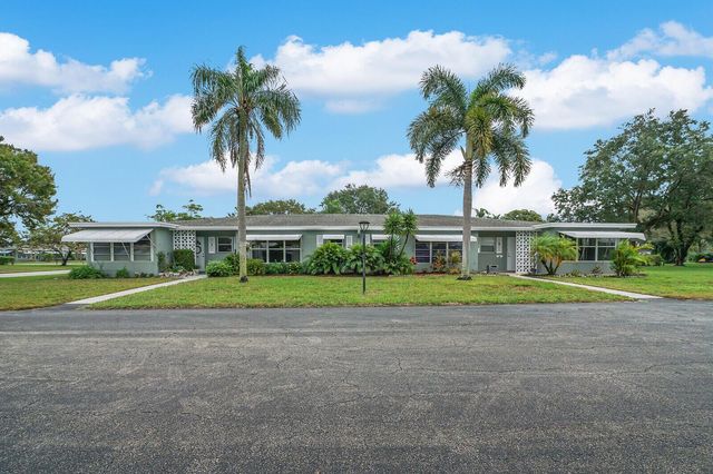 902 South Drive C, Delray Beach, FL 33445
