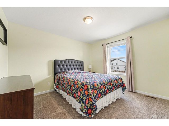 39149 Braxton Ln, Elizabeth, CO 80107