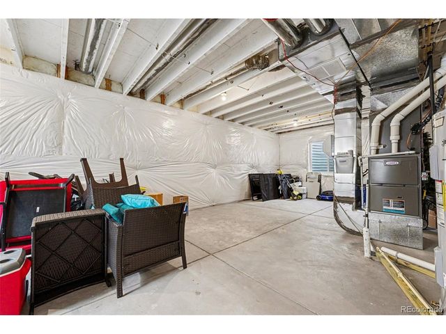 39149 Braxton Ln, Elizabeth, CO 80107