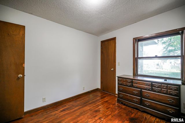238 COOPER Street, Pekin, IL 61554