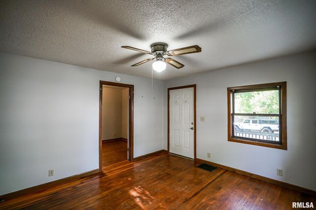 238 COOPER Street, Pekin, IL 61554
