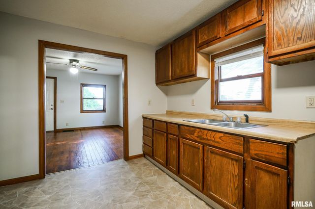 238 COOPER Street, Pekin, IL 61554