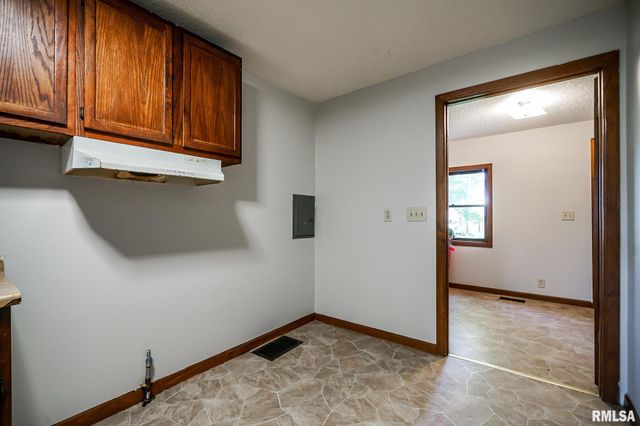 238 COOPER Street, Pekin, IL 61554