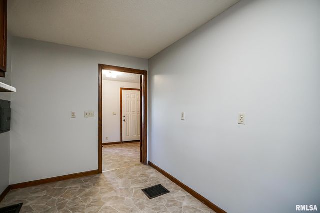 238 COOPER Street, Pekin, IL 61554