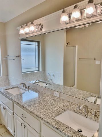 3608 NE Richmond ST, Lawton, OK 73507