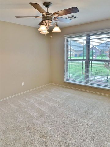 3608 NE Richmond ST, Lawton, OK 73507