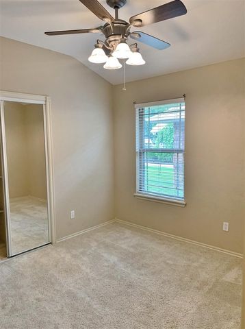 3608 NE Richmond ST, Lawton, OK 73507