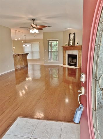 3608 NE Richmond ST, Lawton, OK 73507